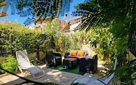 Oscar'S Chillout House By The Beach